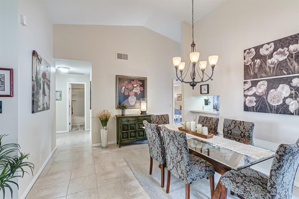 707 Stonewood Court 19d