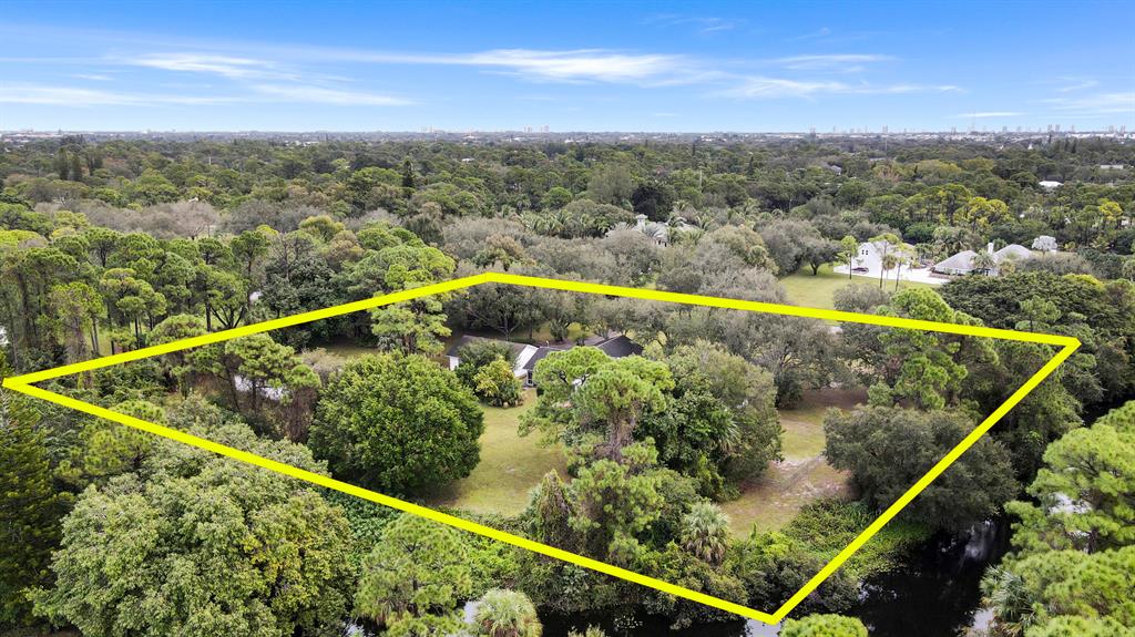 8267 Nashua Drive