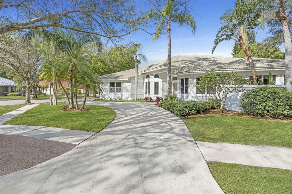 6469 Longleaf Pine Drive