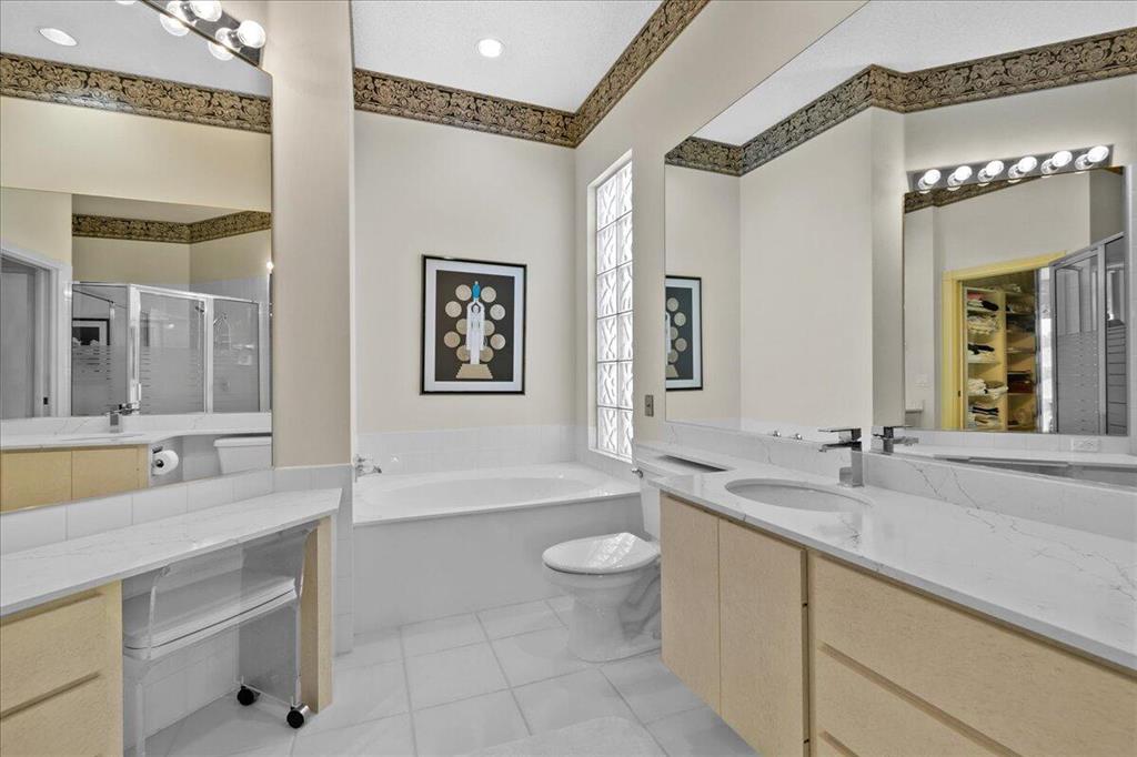 8390 E Garden Oaks Circle