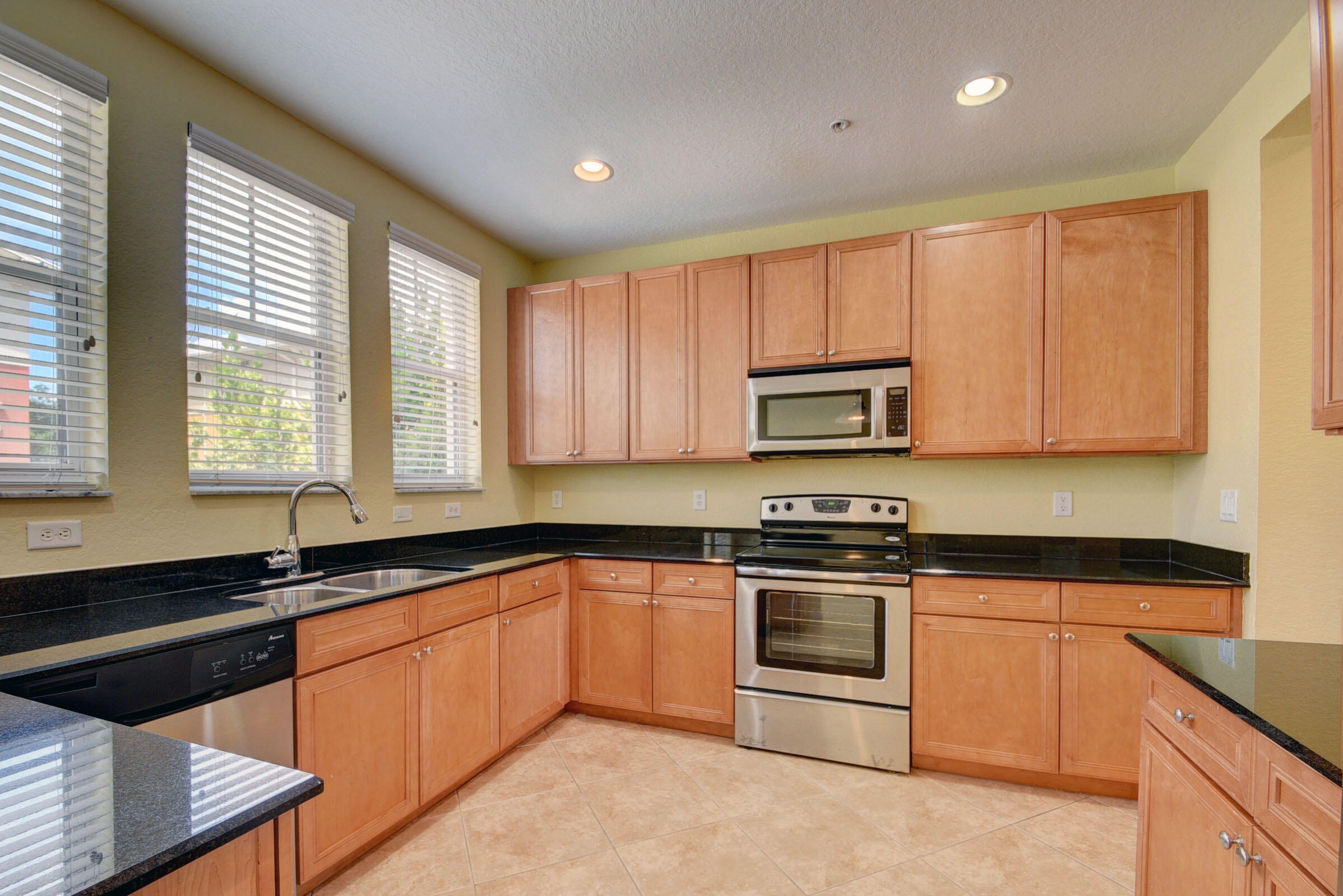 770 Millbrae Court 8