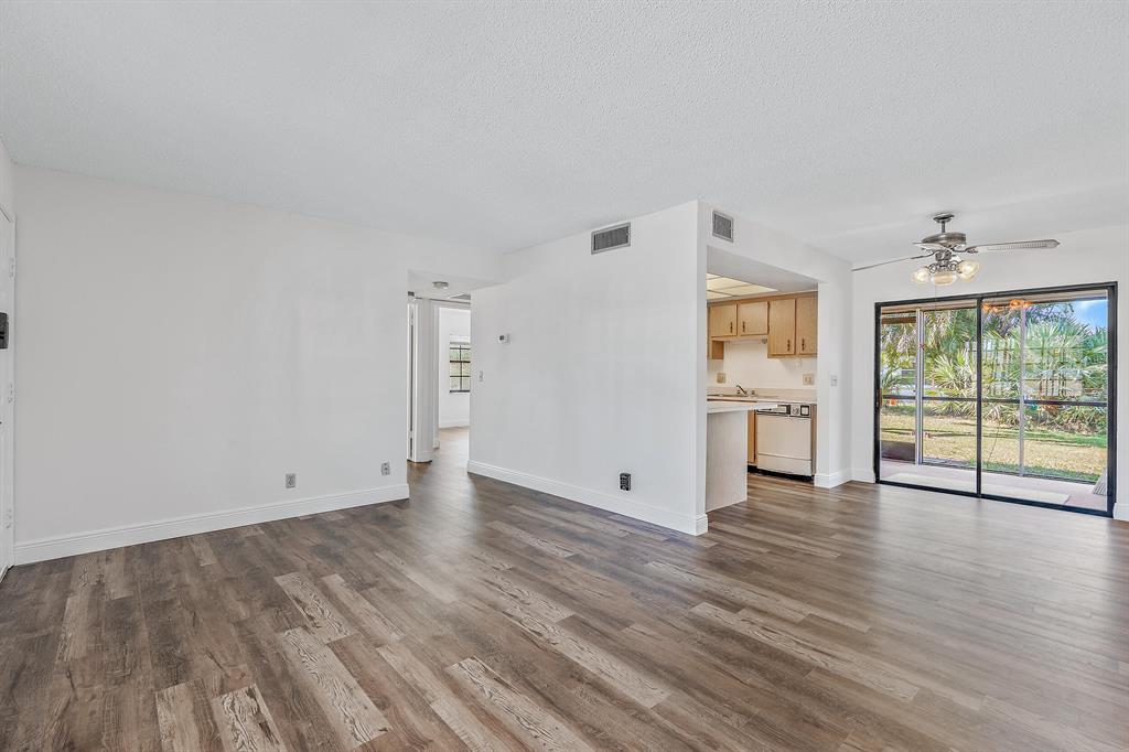 4245 Oak Terrace Drive