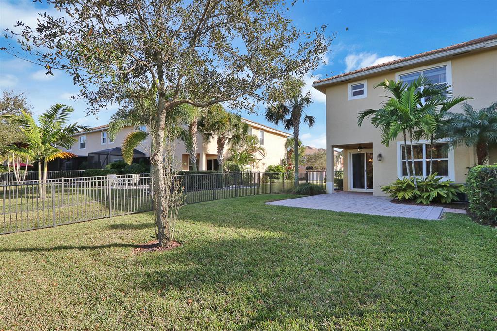 5085 Dulce Court