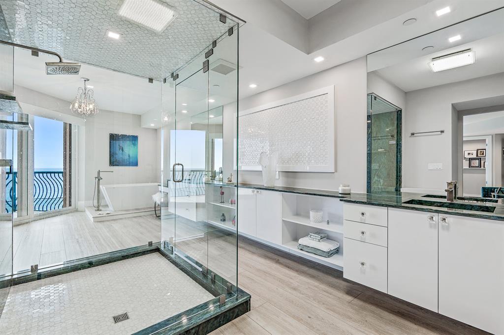 5150 N Ocean Drive 1901