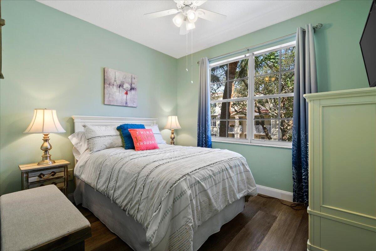 1136 Town Center Drive 22