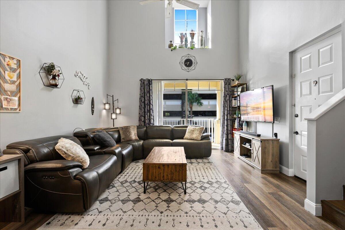 1136 Town Center Drive 22