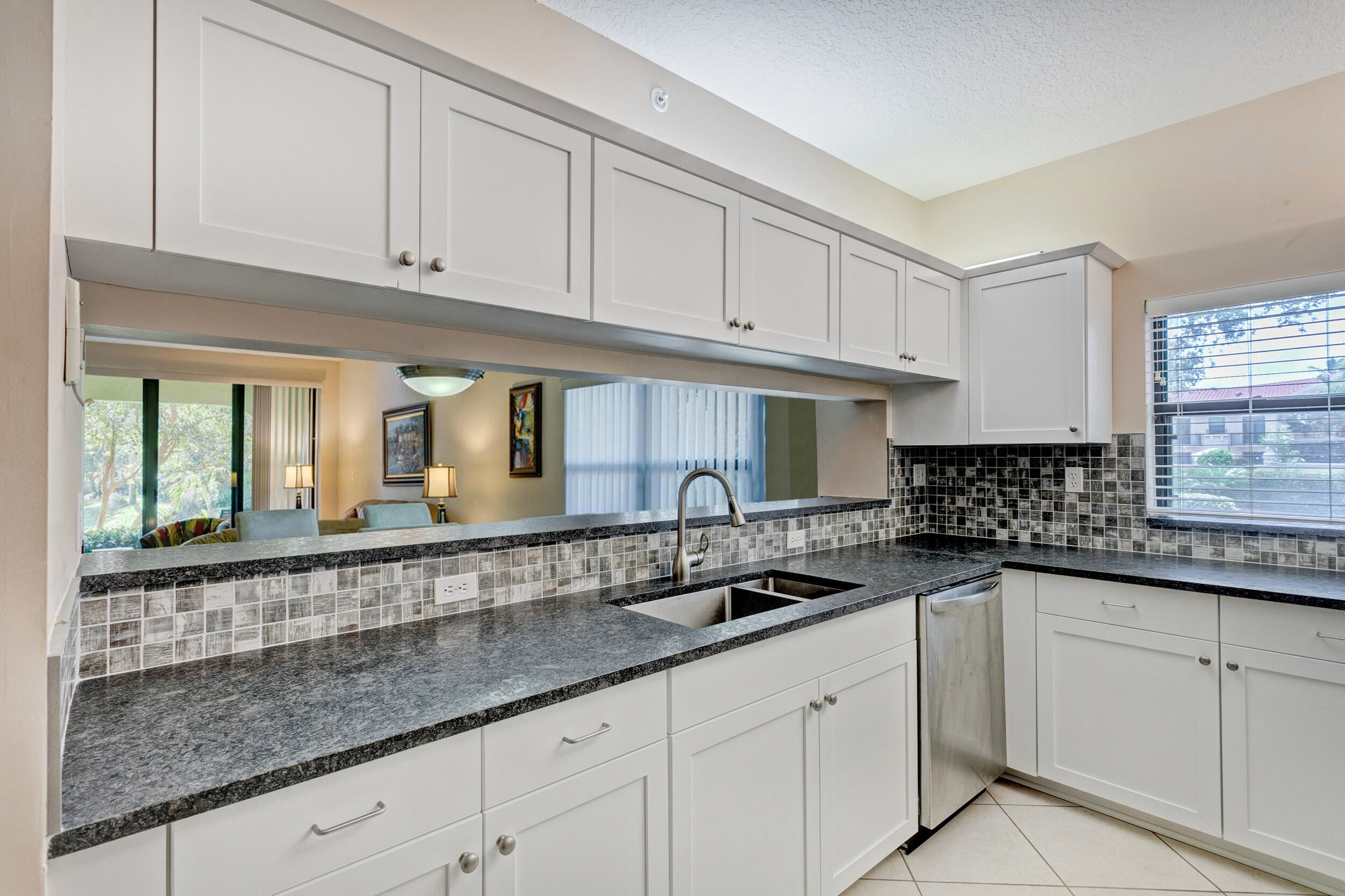 200 Uno Lago Drive 105