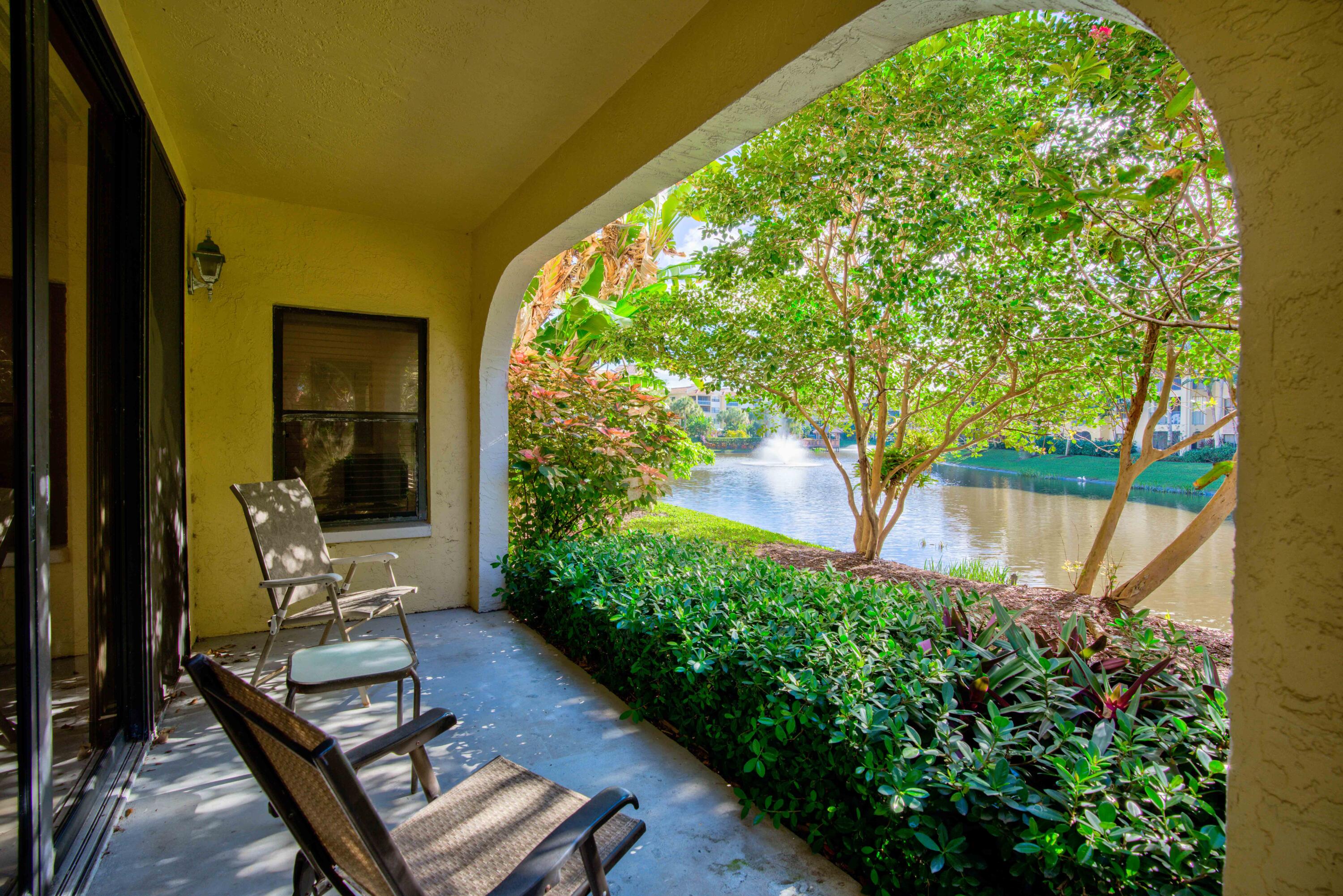 200 Uno Lago Drive 105