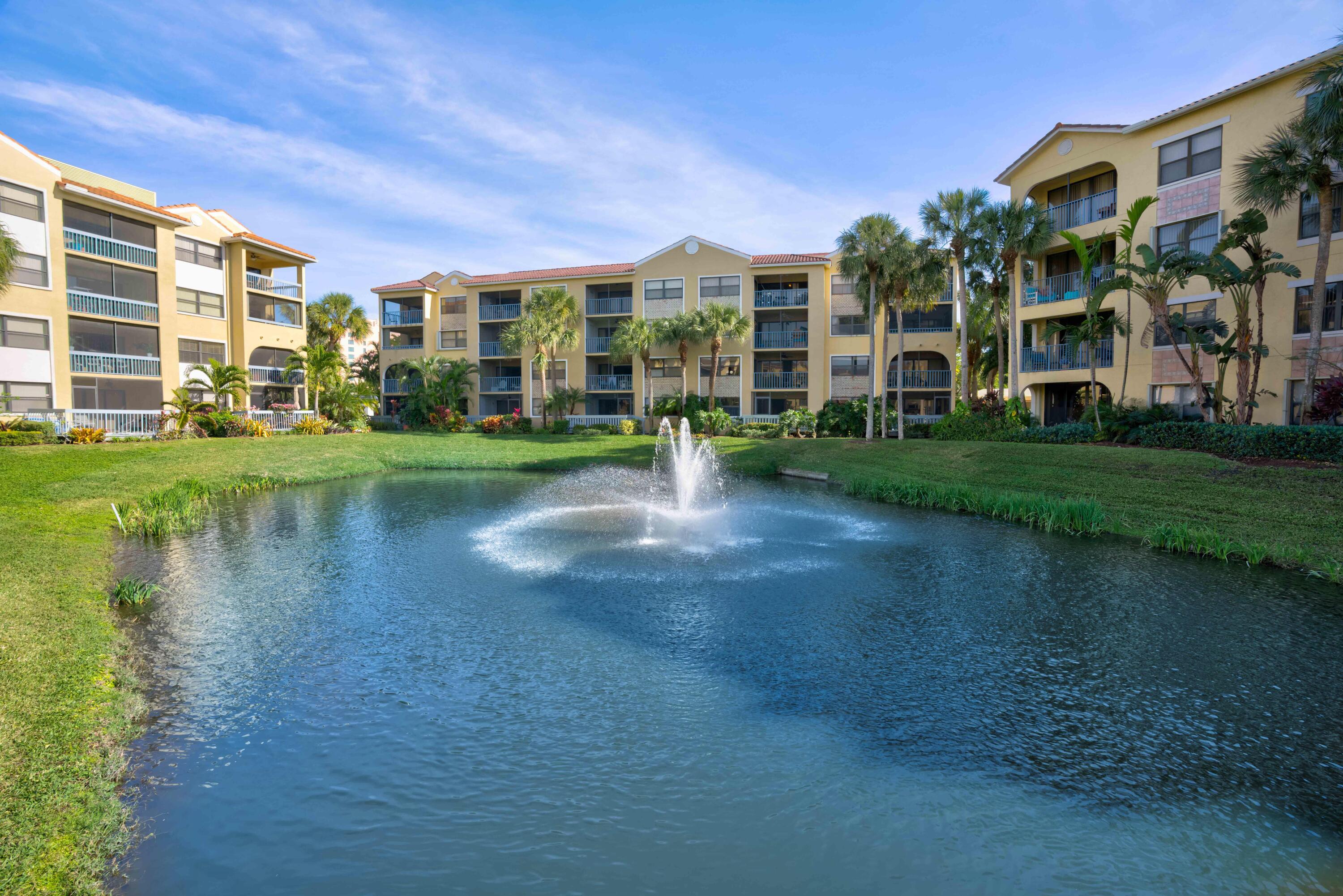200 Uno Lago Drive 105