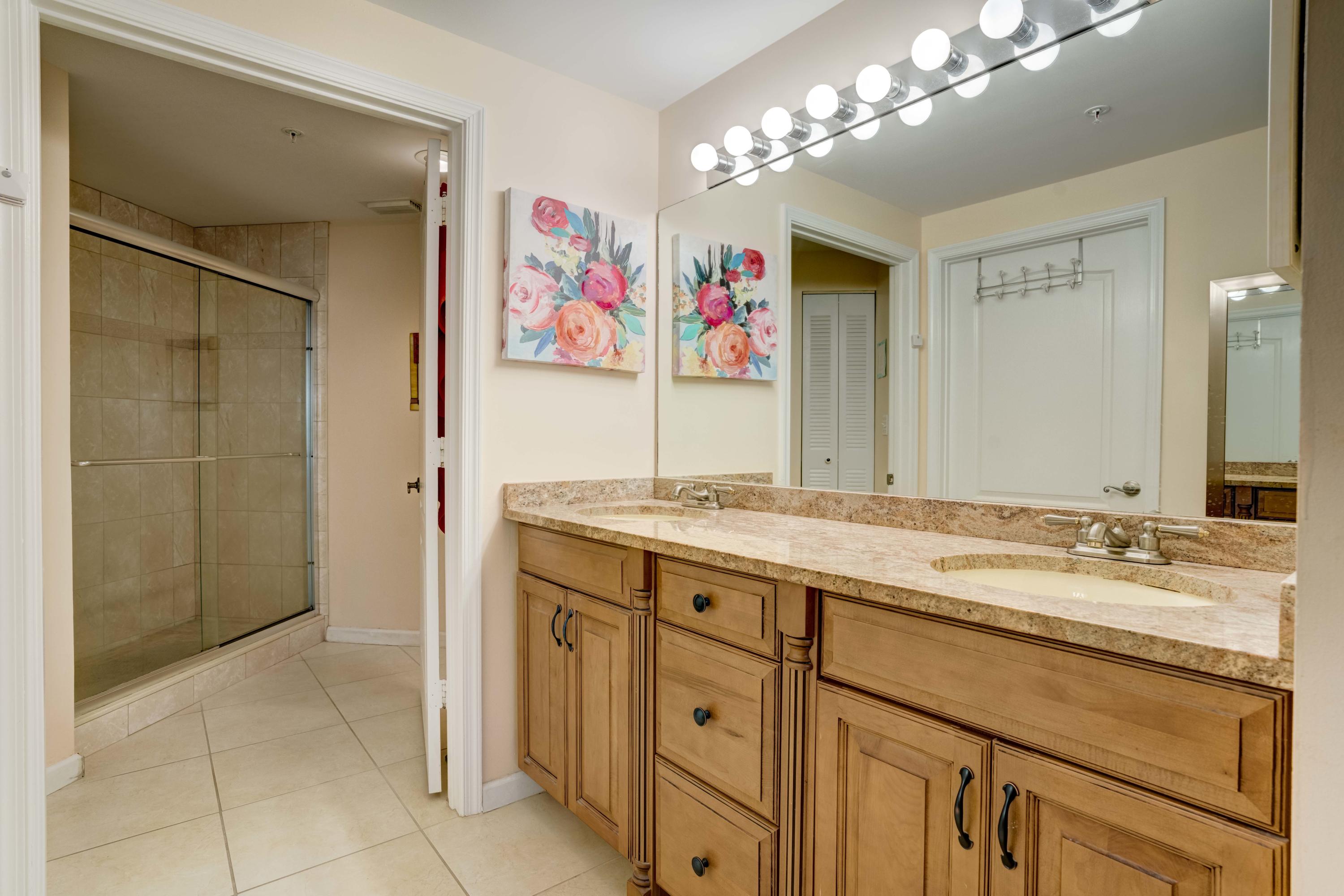 200 Uno Lago Drive 105