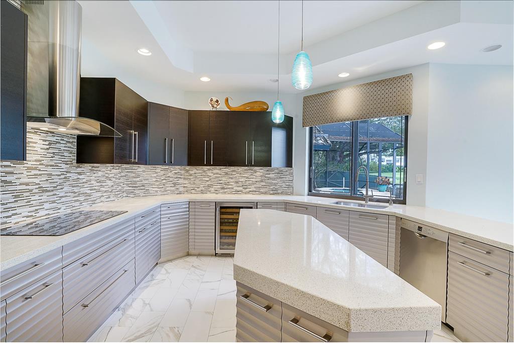 7156 Mandarin Drive
