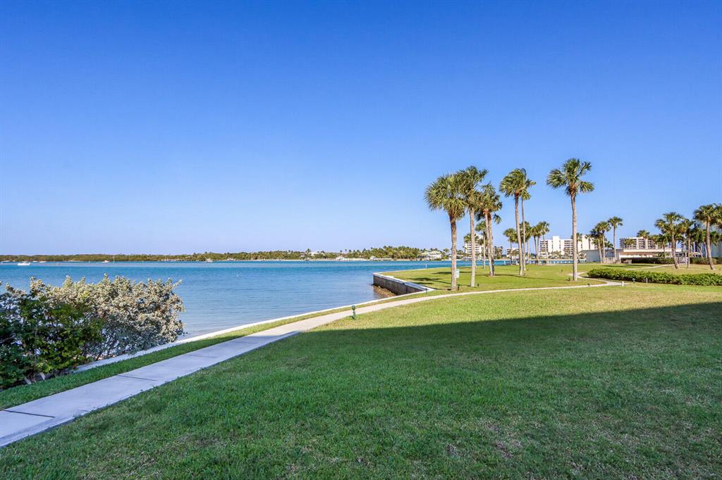 300 Intracoastal Place 102