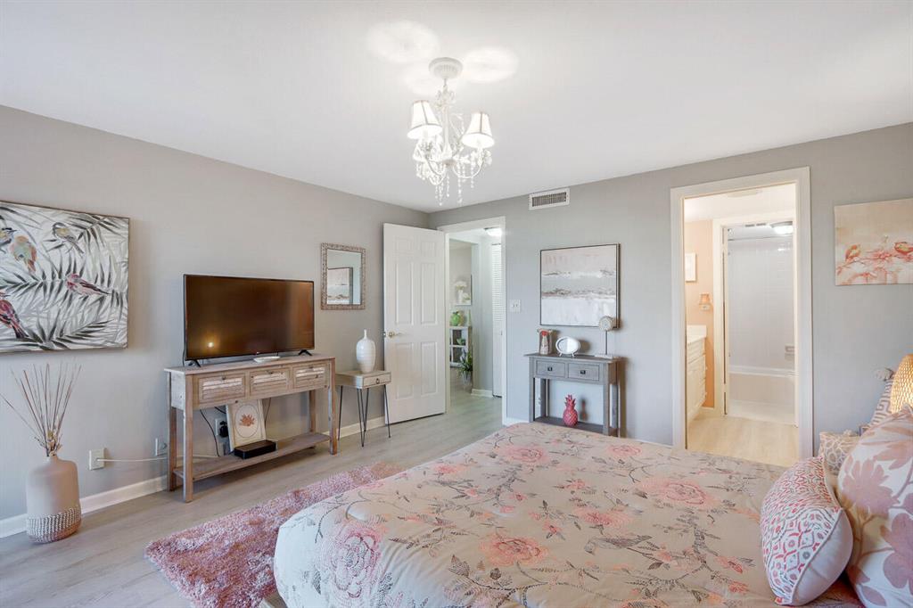 300 Intracoastal Place 102