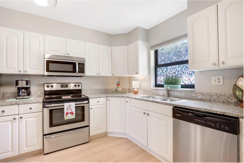 300 Intracoastal Place 102