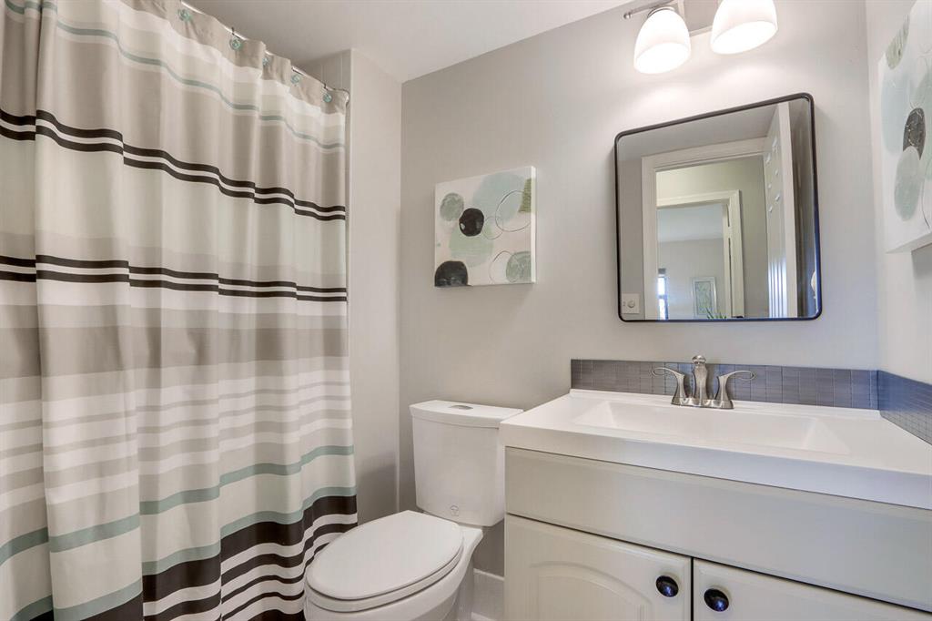 300 Intracoastal Place 102