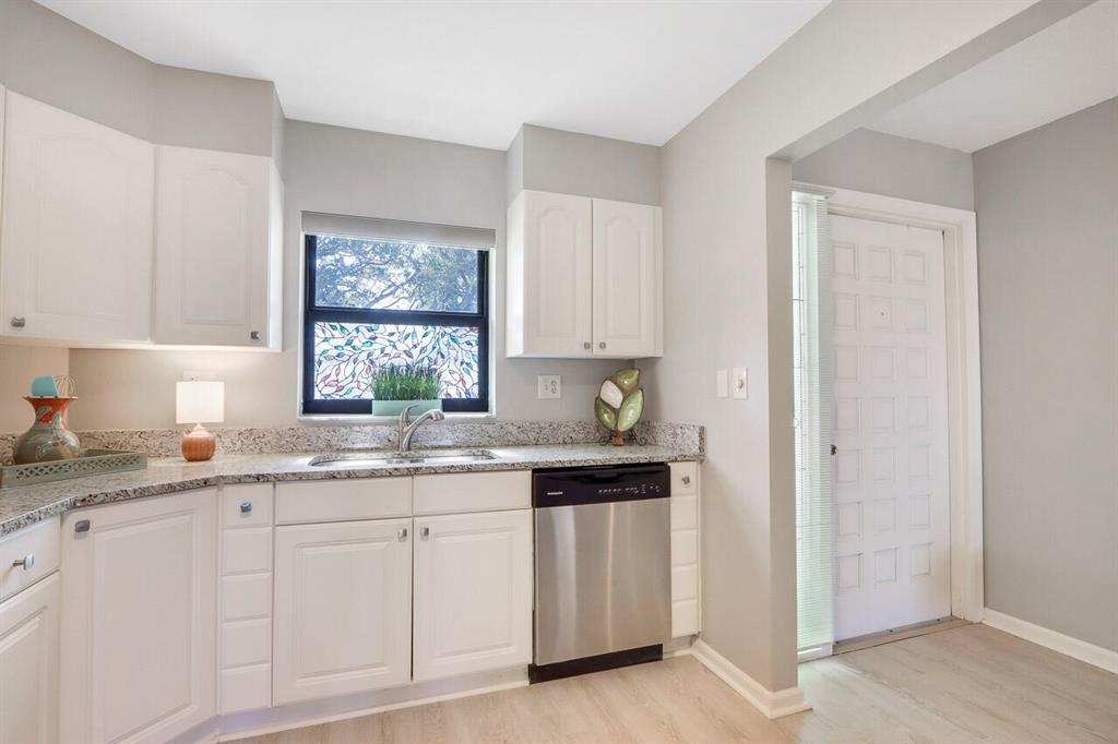 300 Intracoastal Place 102