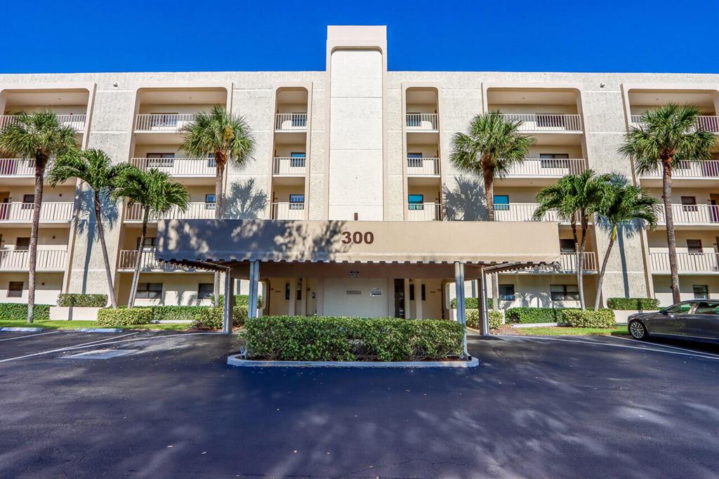 300 Intracoastal Place 102