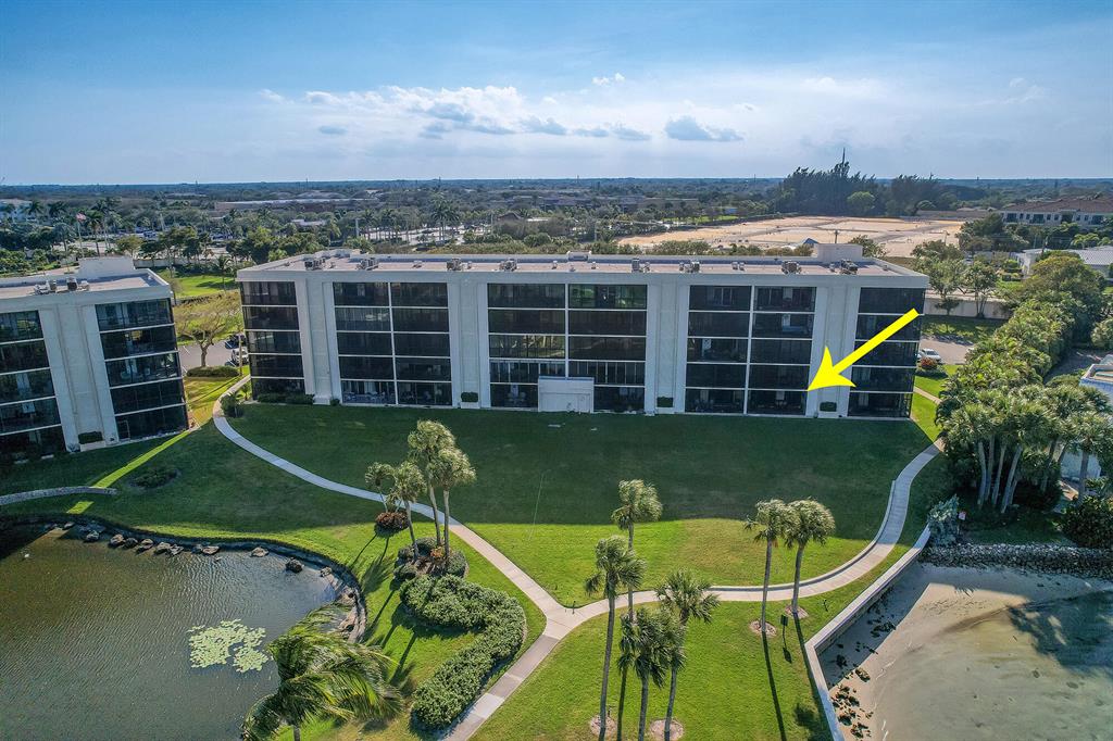 300 Intracoastal Place 102
