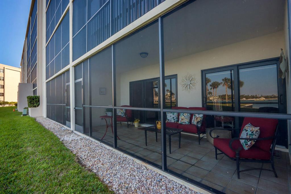 300 Intracoastal Place 102