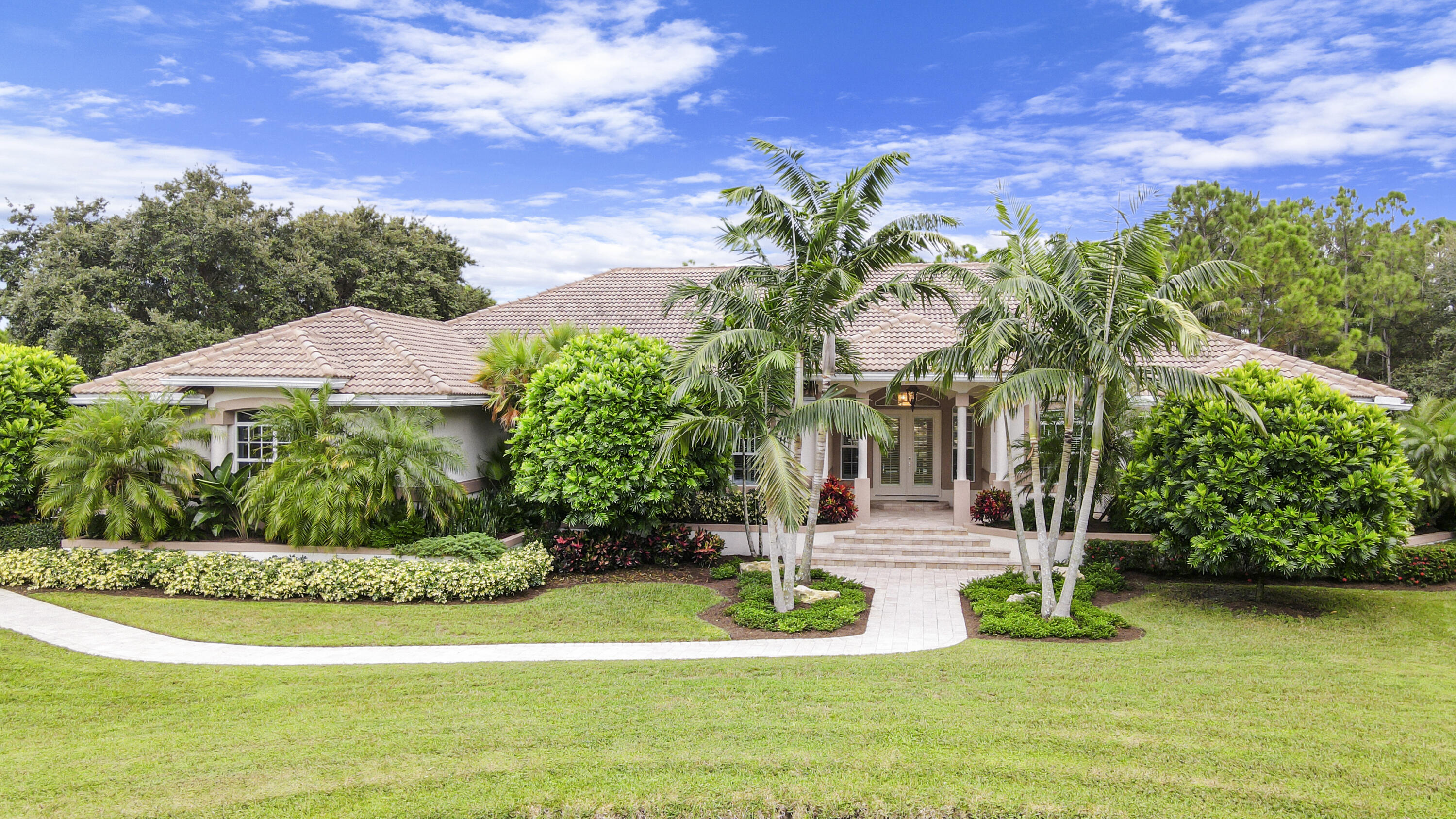 2645 SE Ranch Acres Circle
