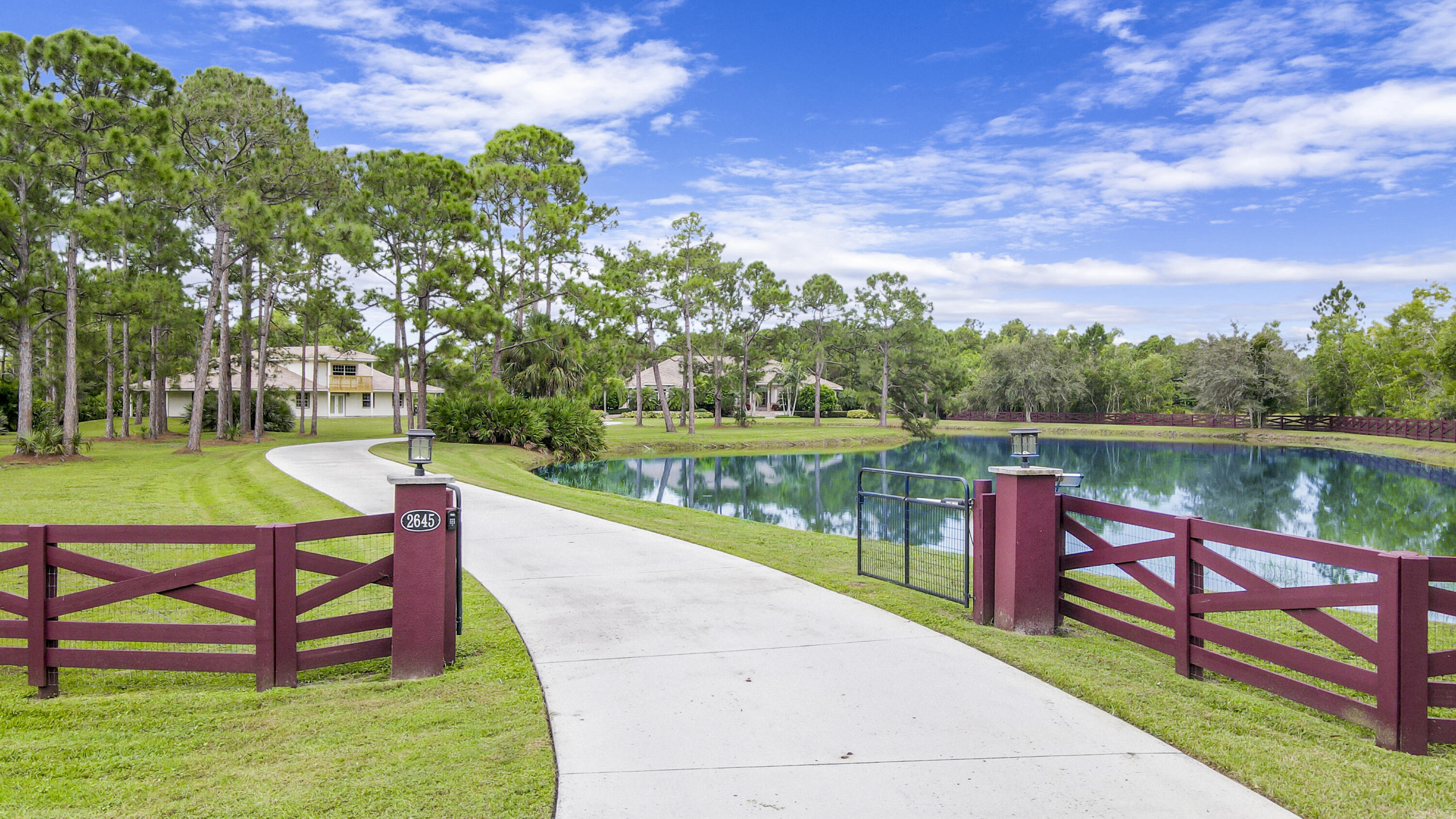 2645 SE Ranch Acres Circle