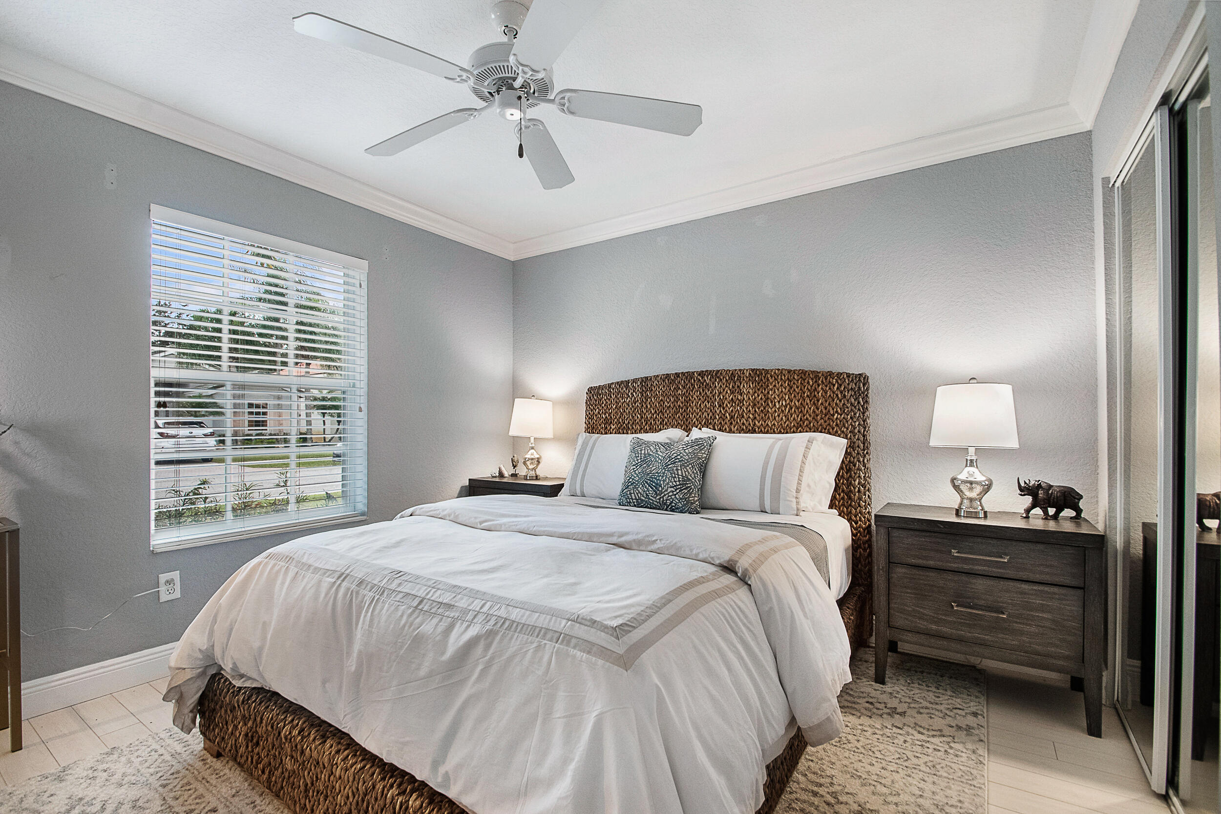 4224 Bluff Harbor Way