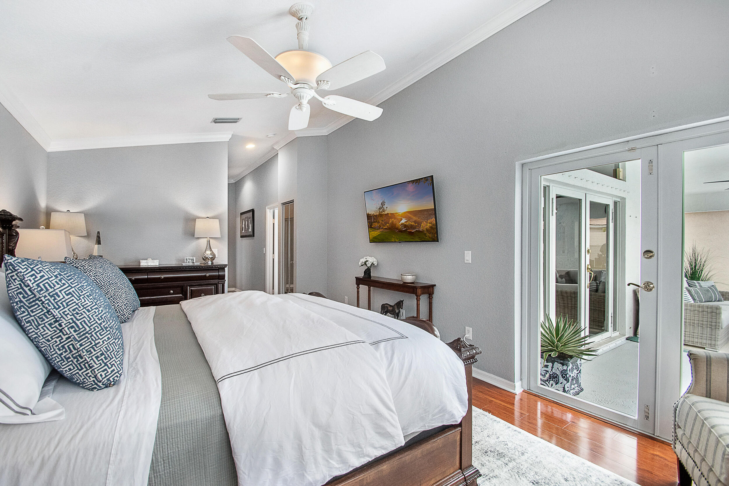 4224 Bluff Harbor Way