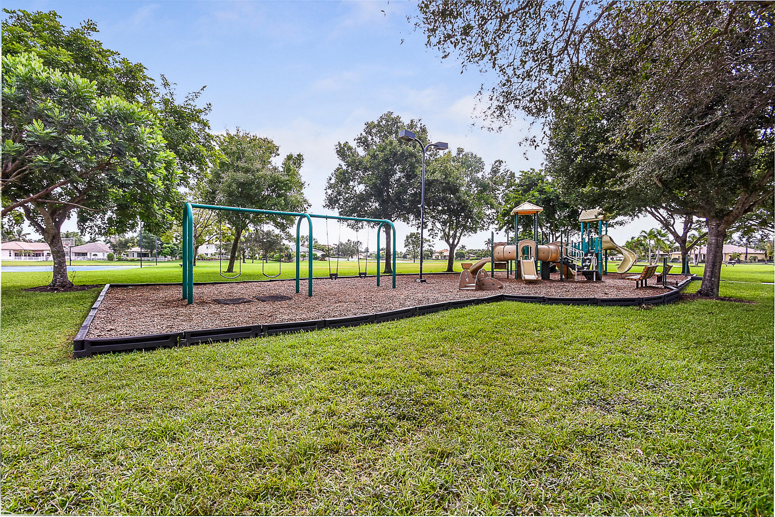 4224 Bluff Harbor Way