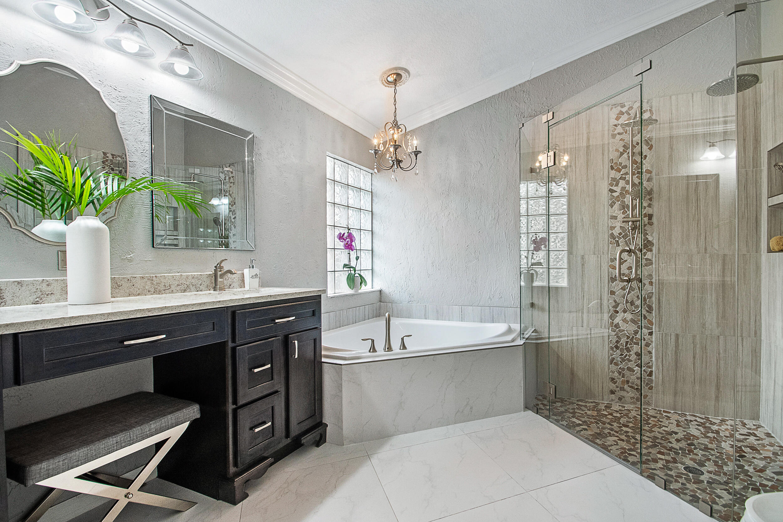 4224 Bluff Harbor Way