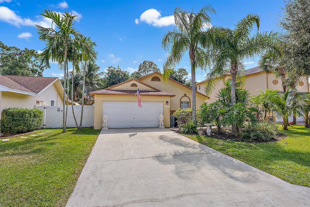 5588 Rambler Rose Way