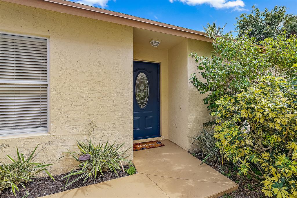 5588 Rambler Rose Way