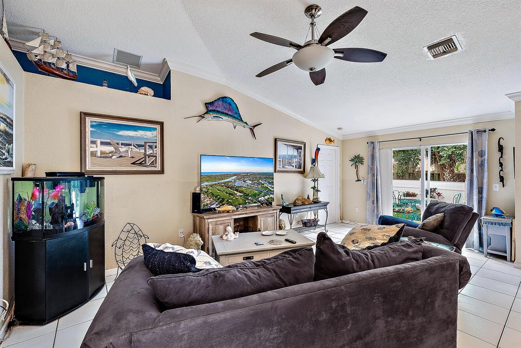 5588 Rambler Rose Way