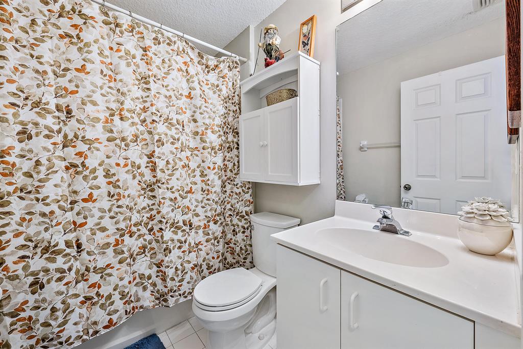 5588 Rambler Rose Way