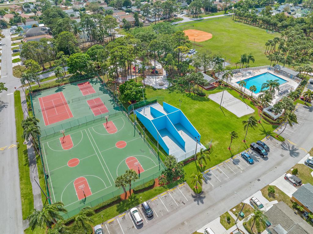 5588 Rambler Rose Way