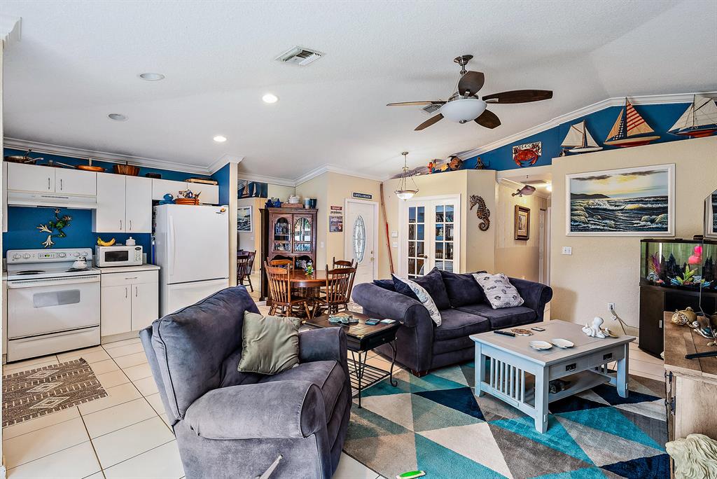 5588 Rambler Rose Way