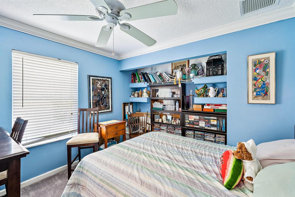 5588 Rambler Rose Way
