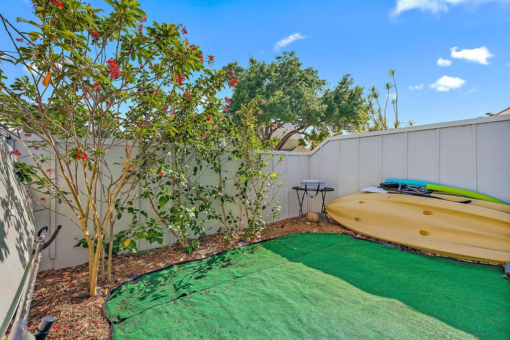 6311 Riverwalk Lane 6