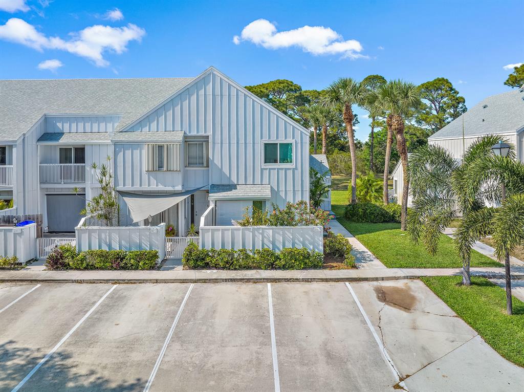 6311 Riverwalk Lane 6