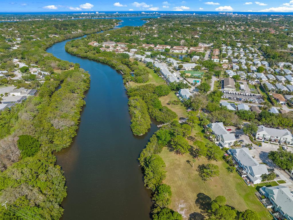 6311 Riverwalk Lane 6