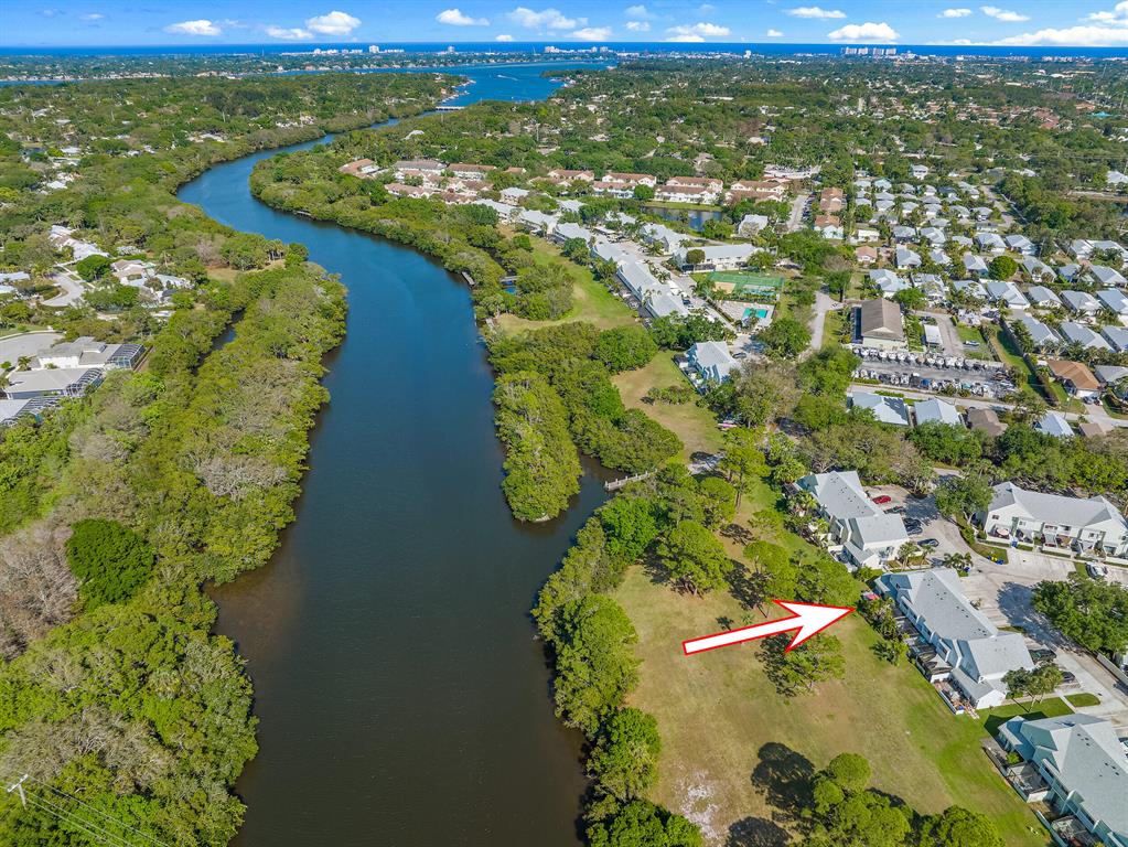 6311 Riverwalk Lane 6