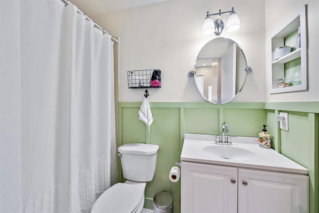 6311 Riverwalk Lane 6