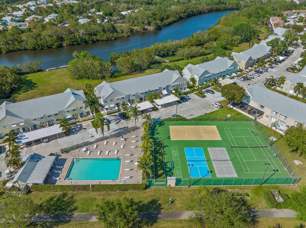 6311 Riverwalk Lane 6