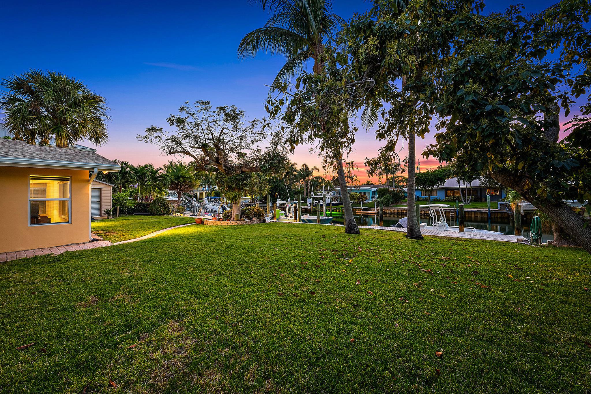 930 Dolphin Drive