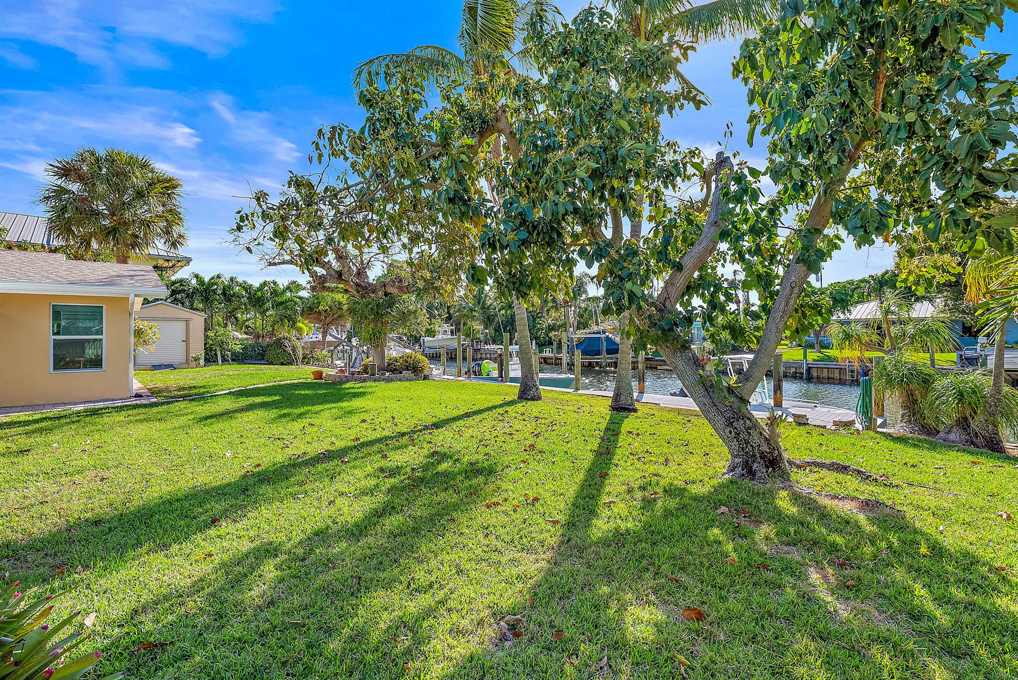 930 Dolphin Drive