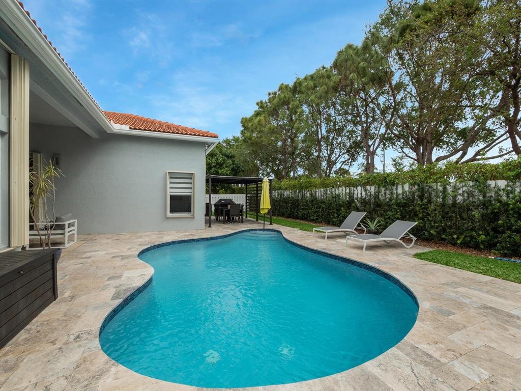 6178 Sand Hills Circle