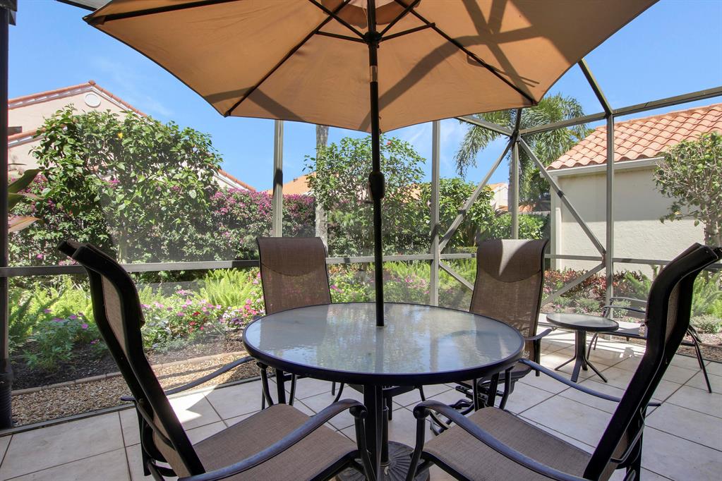 2616 La Cristal Circle