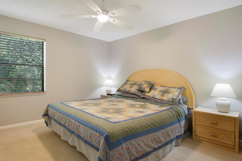 2616 La Cristal Circle