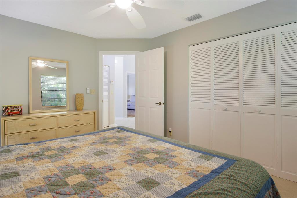 2616 La Cristal Circle