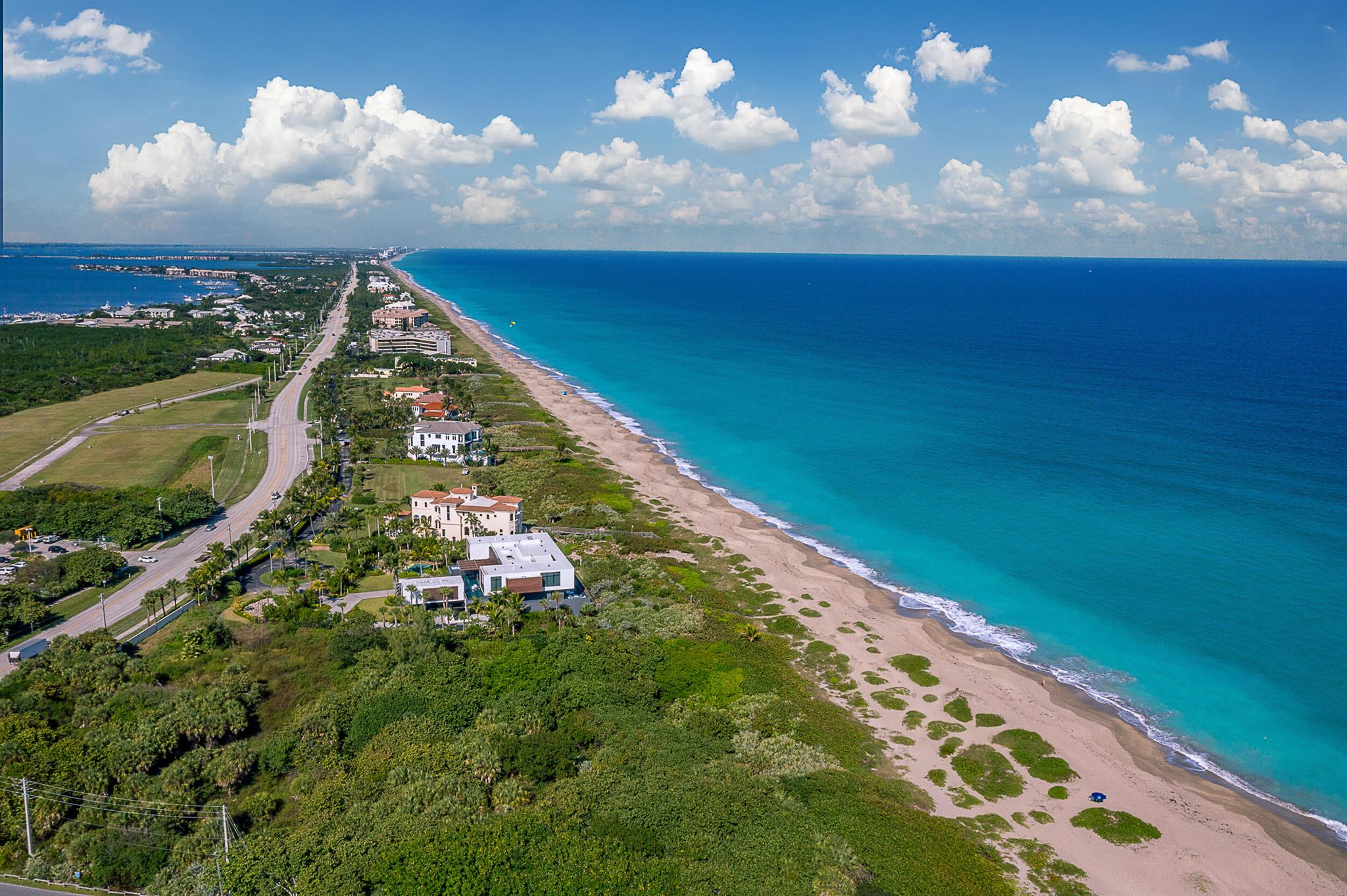 10000 S Ocean Drive 204