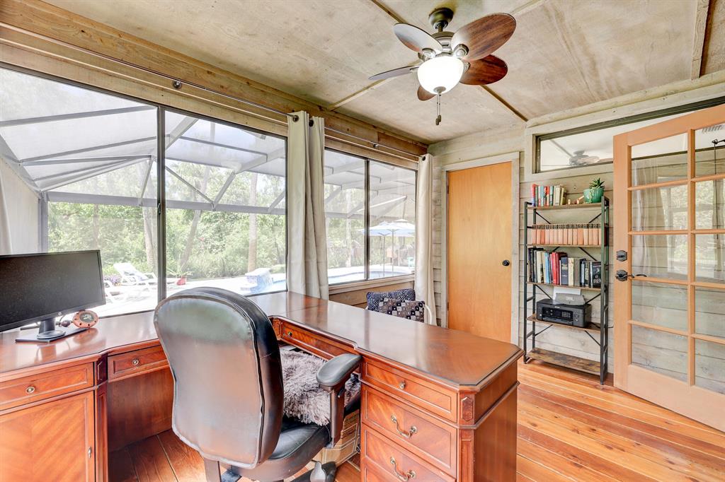 1091 SE Buttonwood Circle